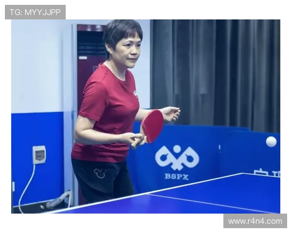 李丽专访:从乒乓球新星到世界冠军的辉煌历程回顾与感悟 李丽专访:从乒乓球新星到世界冠军的辉煌历程回顾与感悟